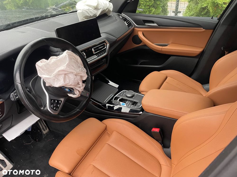 BMW iX3 80kWh Inspiring - 8