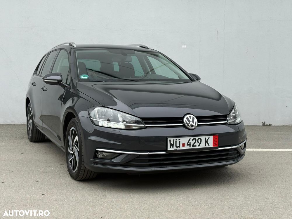 Volkswagen Golf 1.6 TDI Join - 1