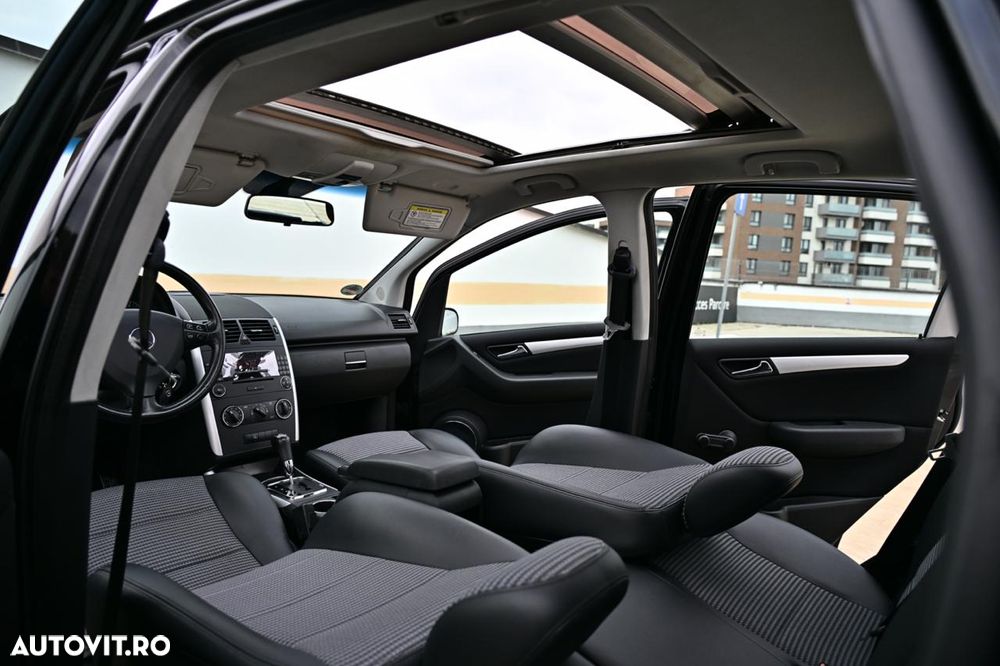 Mercedes-Benz A 200 CDI Autotronic Avantgarde - 20