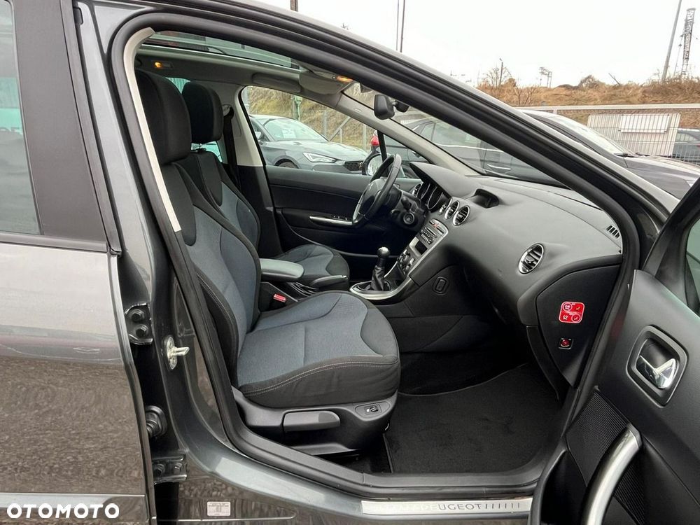 Peugeot 308 120 VTi Style - 6