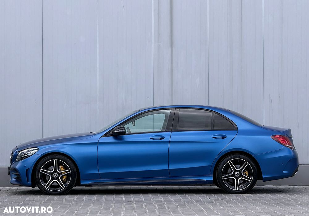 Mercedes-Benz C 200 9G-TRONIC AMG Line - 13