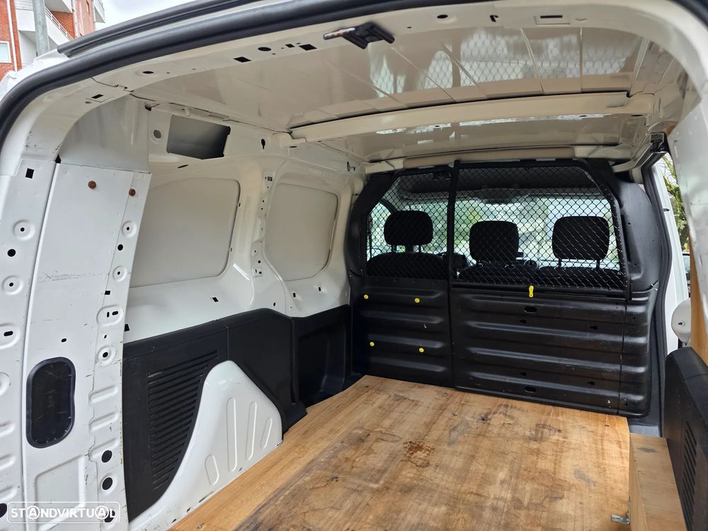 Citroën Berlingo 1.6HDi Longa com Iva Dedutível - 11