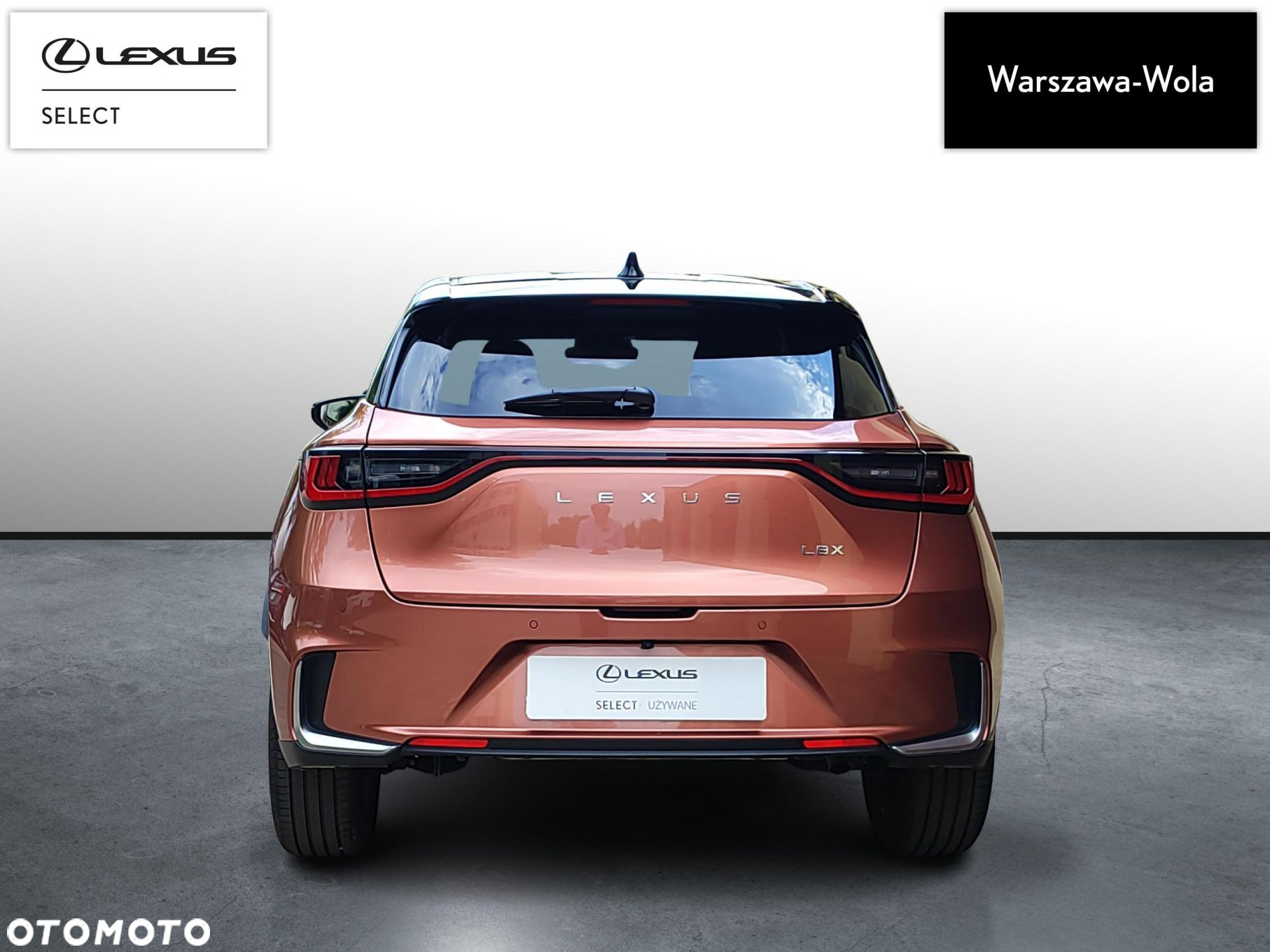 Lexus LBX 1.5 Hybrid Emotion - 4