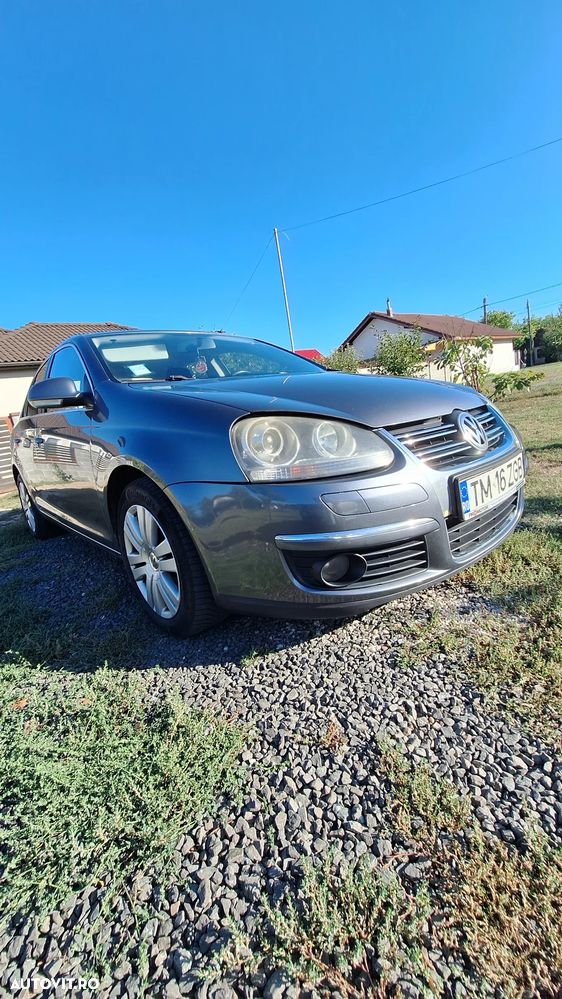 Volkswagen Jetta 1.6 TDI DPF Trendline - 2
