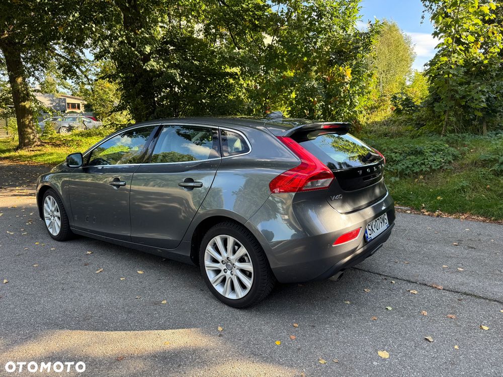 Volvo V40 - 4