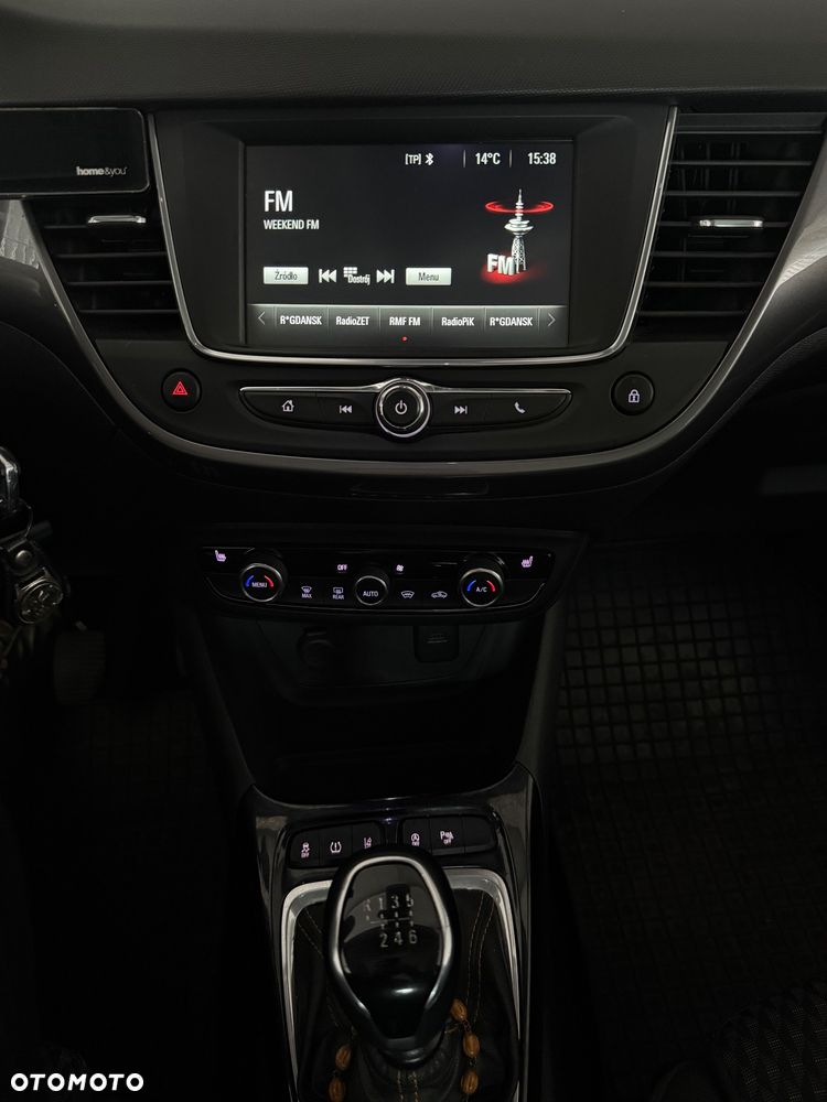 Opel Crossland X - 9