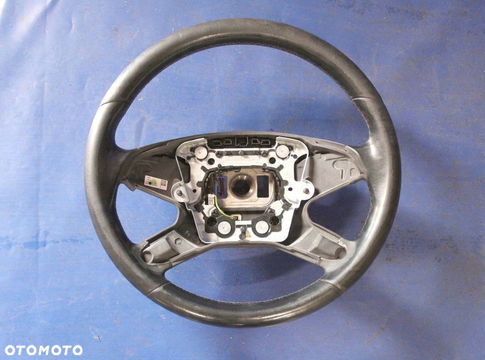KIEROWNICA SKÓRA MERCEDES W212 - 1