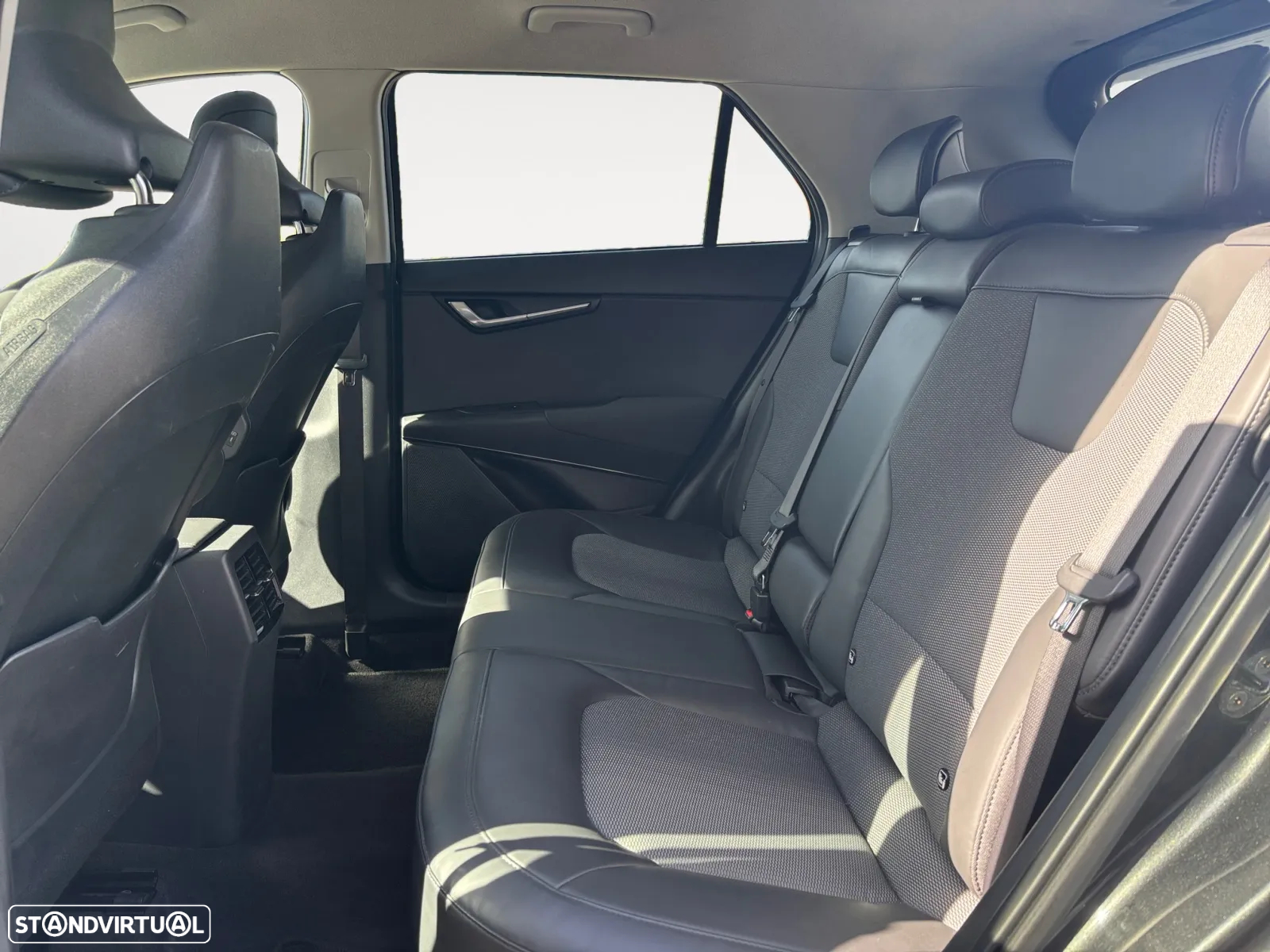 Kia Niro 1.6 GDi HEV Tech - 15