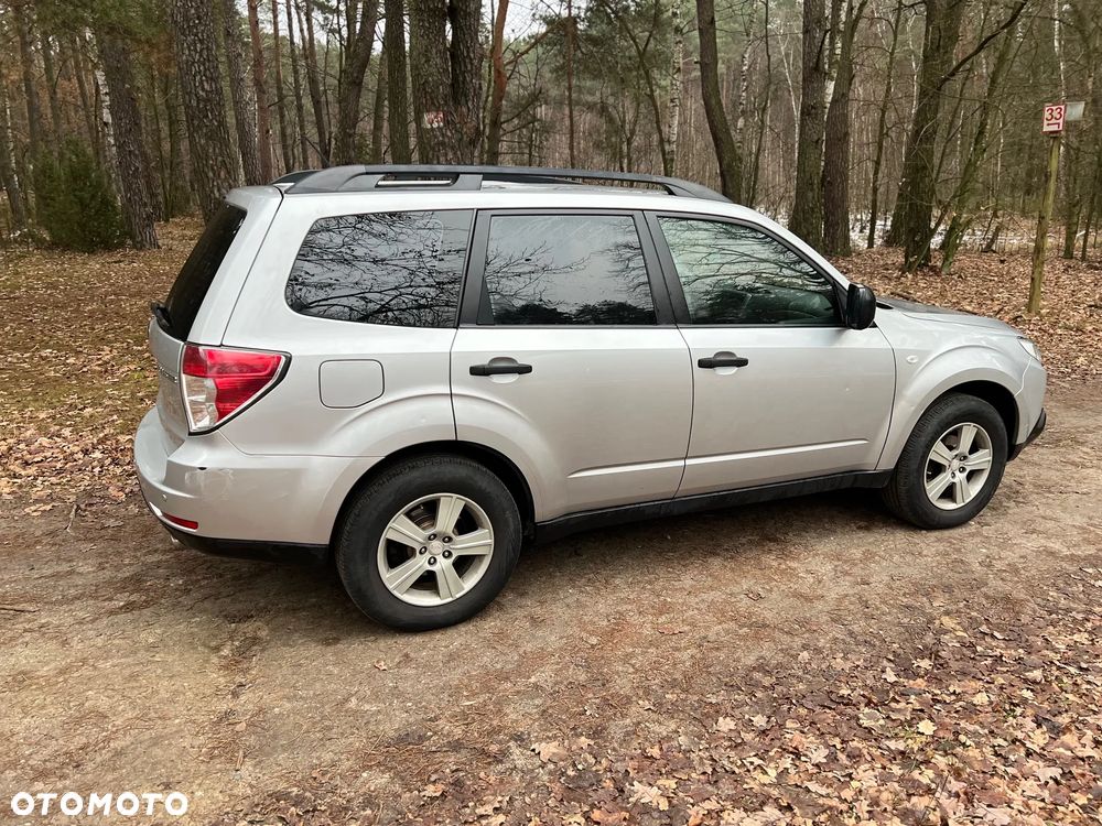 Subaru Forester 2.0 XA Euro5 - 13