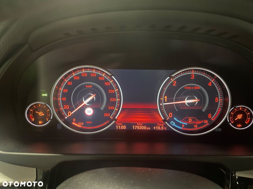 BMW X5 xDrive30d Sport-Aut - 19
