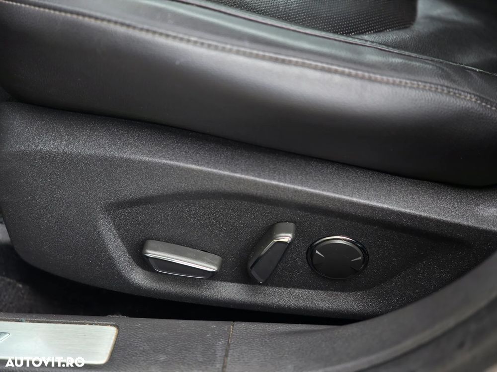 Ford Mondeo 1.6 TDCi Start-Stopp Titanium - 28