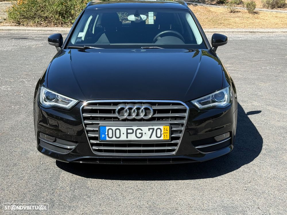 Audi A3 Sportback 1.6 TDI Attraction Ultra - 2