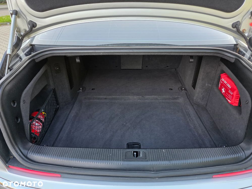 Audi A8 3.0 TDI DPF quattro - 20