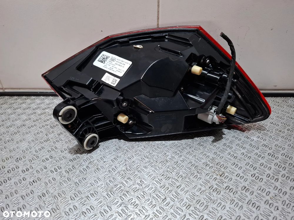 Lampa LED w błotnik prawy tył Audi A3 (sedan)  R 2022 nr 8Y0945208 - 6