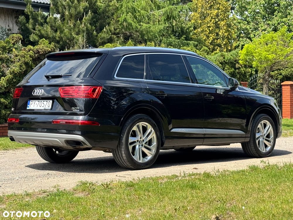 Audi Q7 - 3