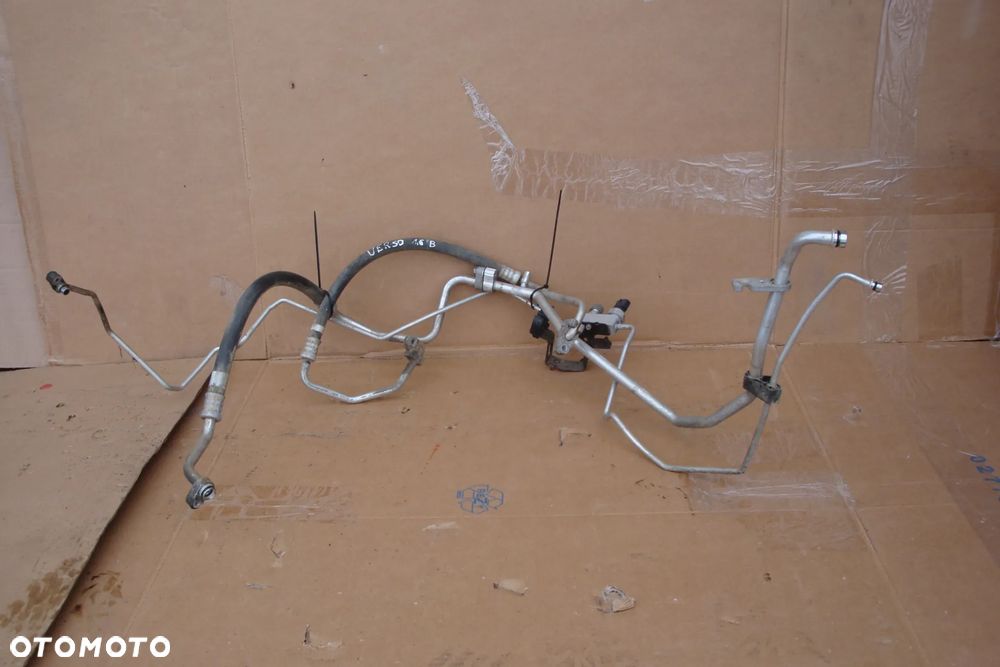 TOYOTA VERSO 09-18 1.6 1.8 benz kpl przewodow klimatyzacji - 2