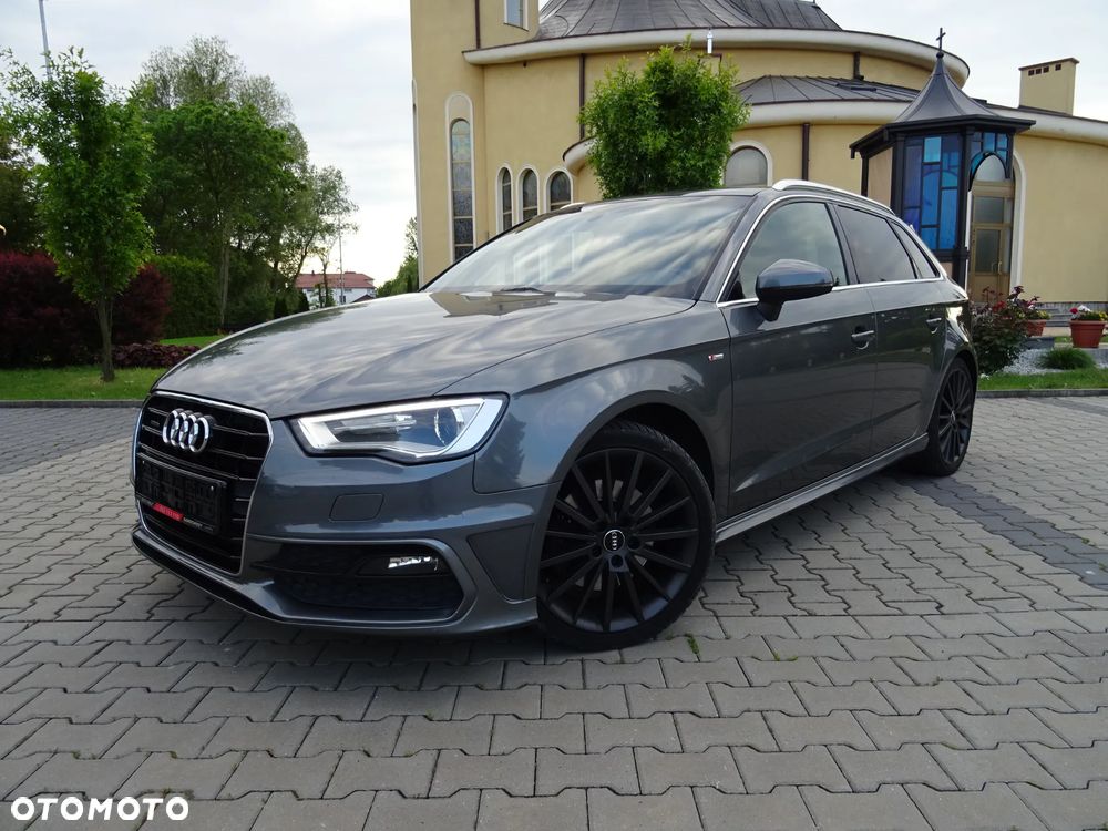 Audi A3 Sportback - 12