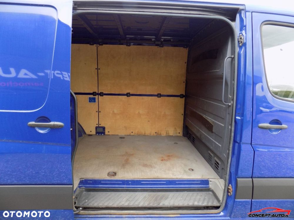 Mercedes-Benz Sprinter - 14