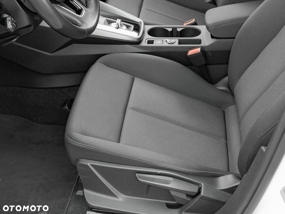 Audi A3 Sportback - 13