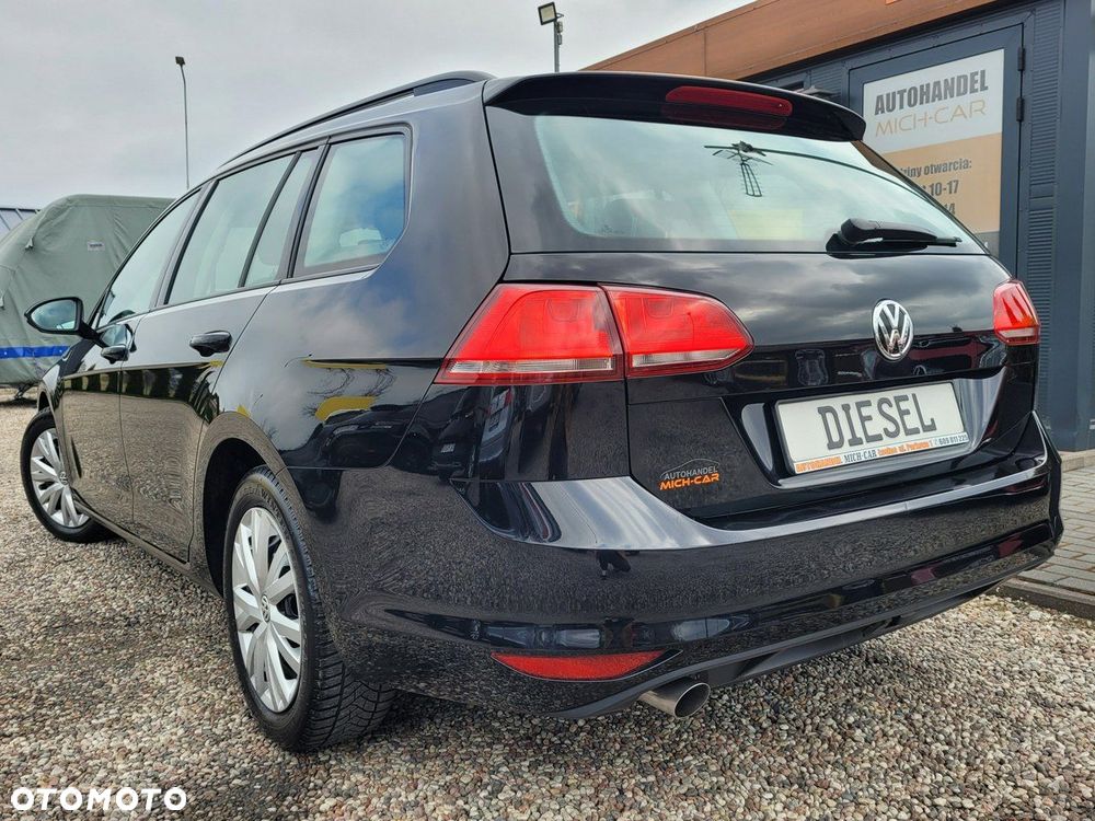 Volkswagen Golf - 29