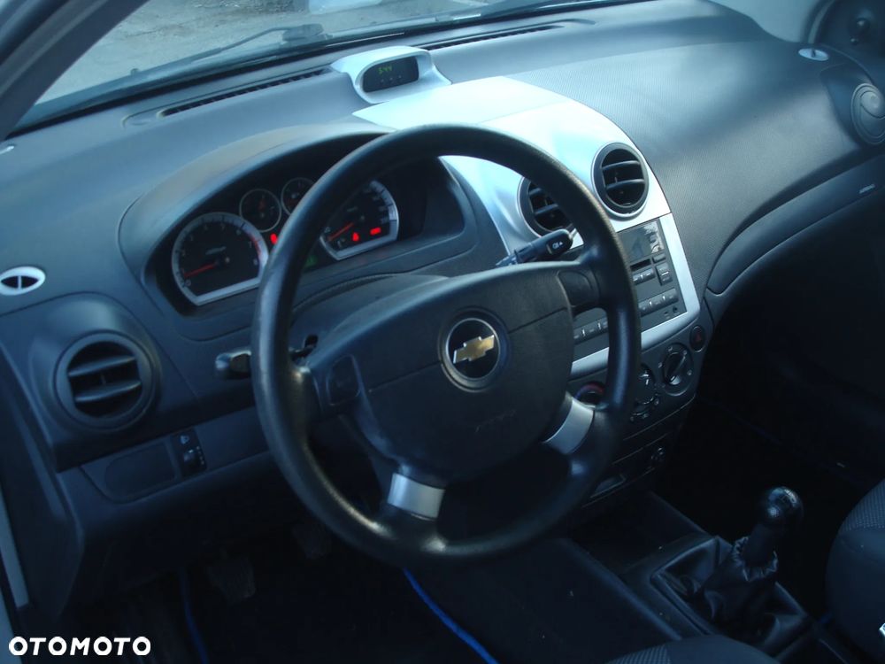 Chevrolet Aveo 1.2 Plus - 20