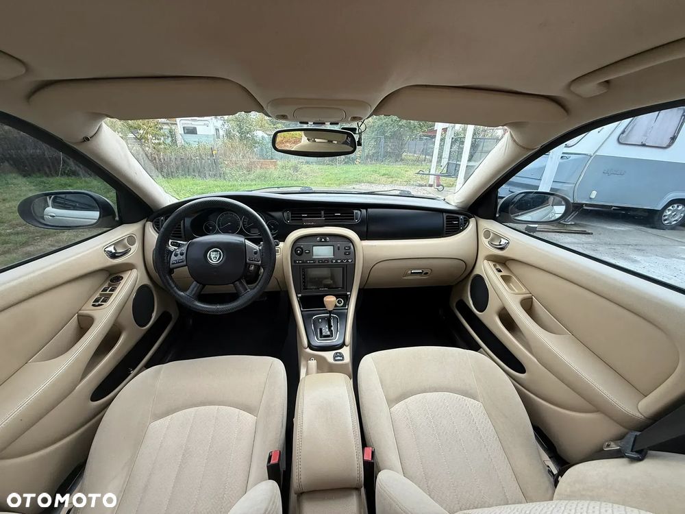Jaguar X-Type - 15