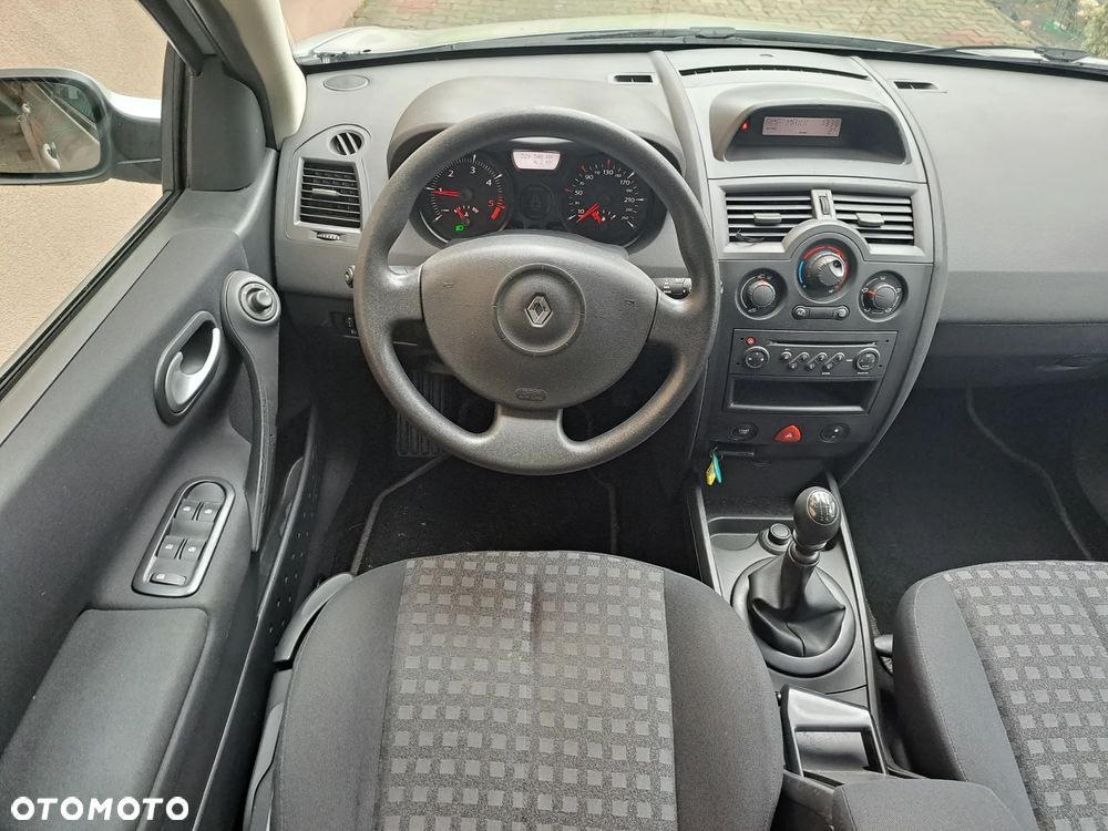 Renault Megane 1.5 dCi Authentique - 13