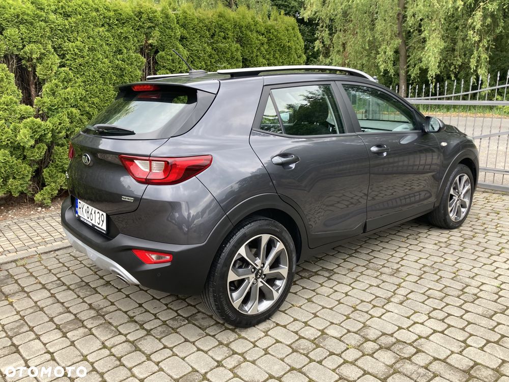 Kia Stonic - 2