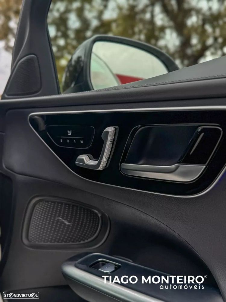 Mercedes-Benz C 300 - 49