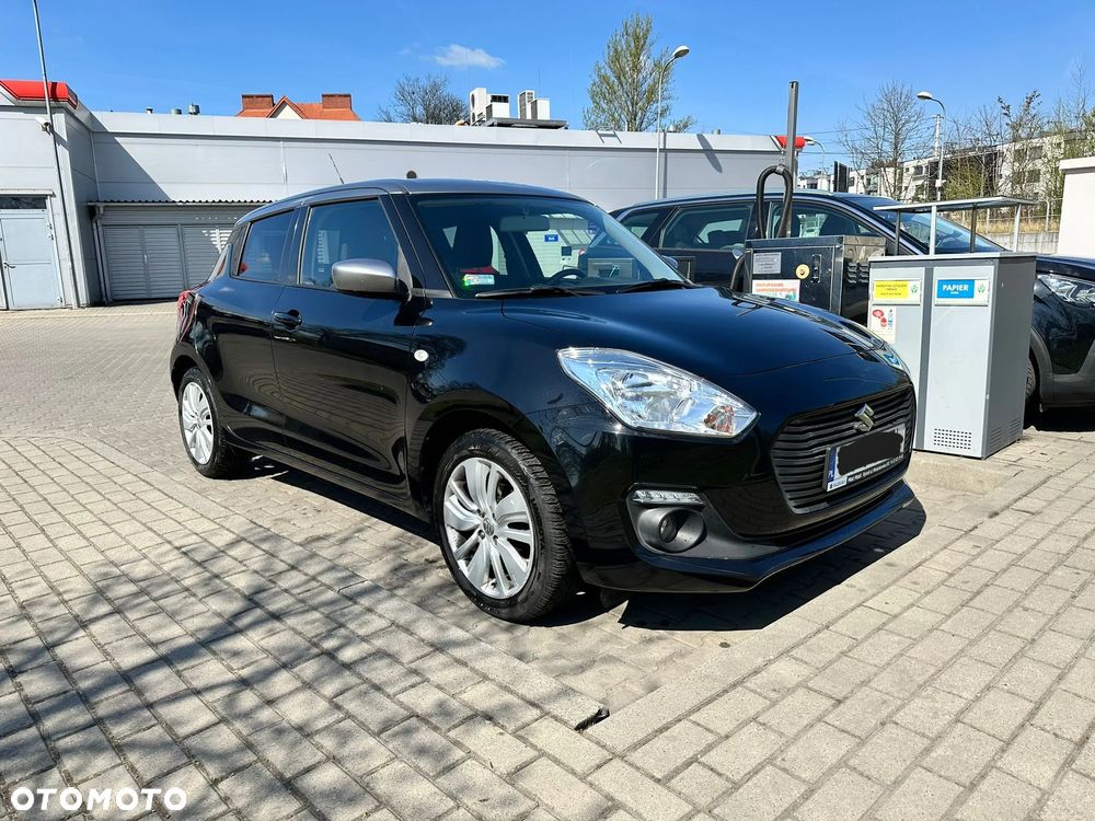Suzuki Swift 1.2 Premium - 1