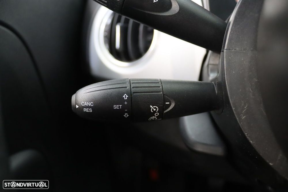 Fiat 500C 1.0 Hybrid Connect - 14