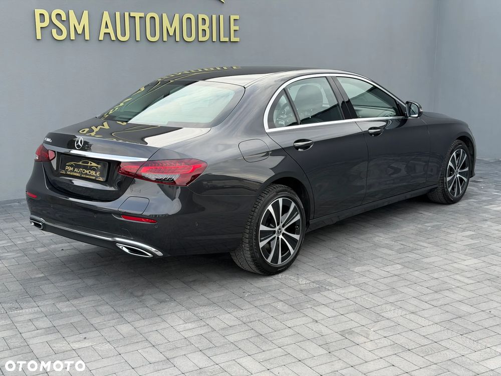 Mercedes-Benz Klasa E - 10