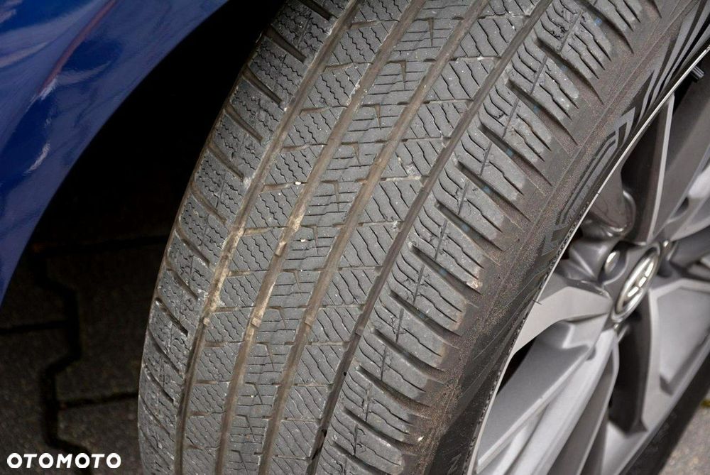 Toyota Avensis 1.8 Sol MS - 38