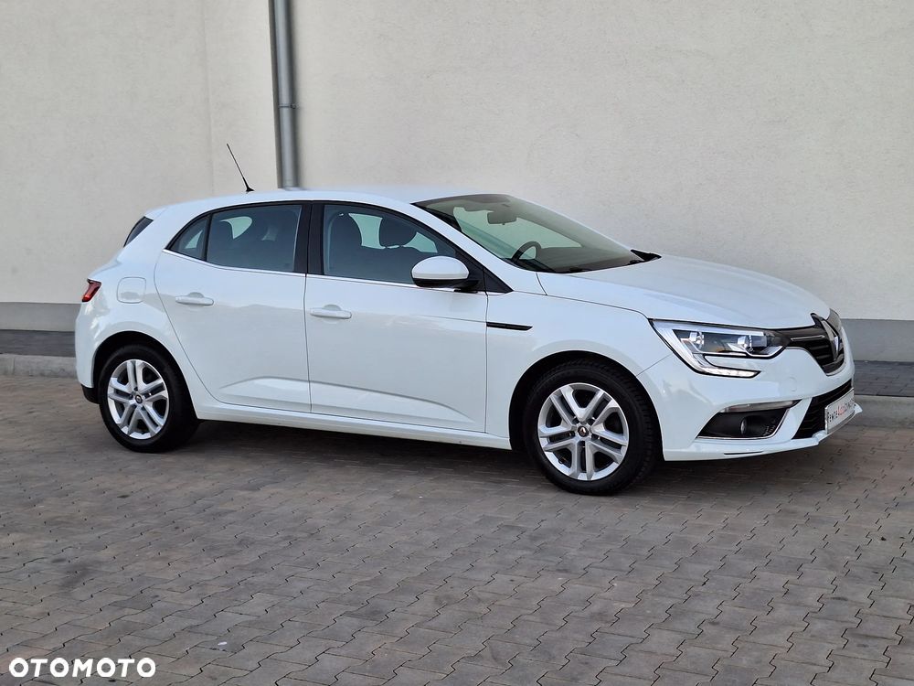 Renault Megane ENERGY TCe 100 INTENS - 17