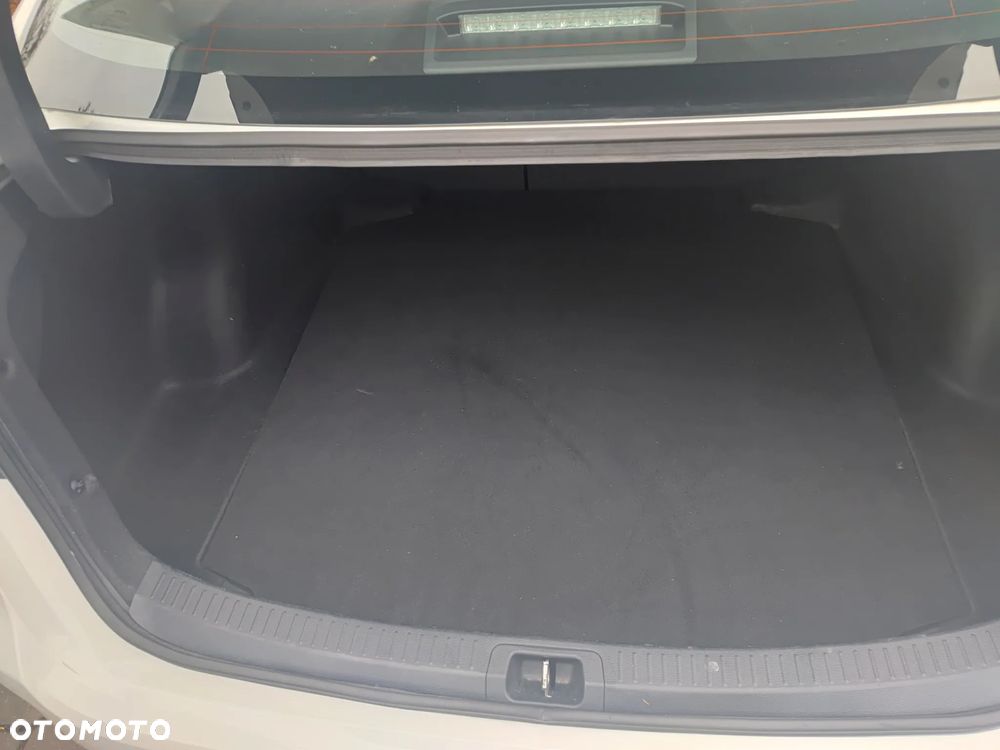 Toyota Corolla 1.5 Active - 9