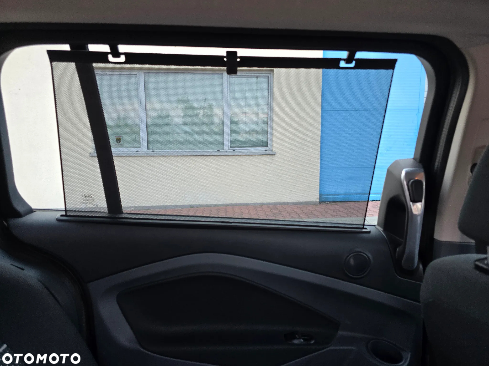 Ford Grand C-MAX 2.0 TDCi Titanium - 21