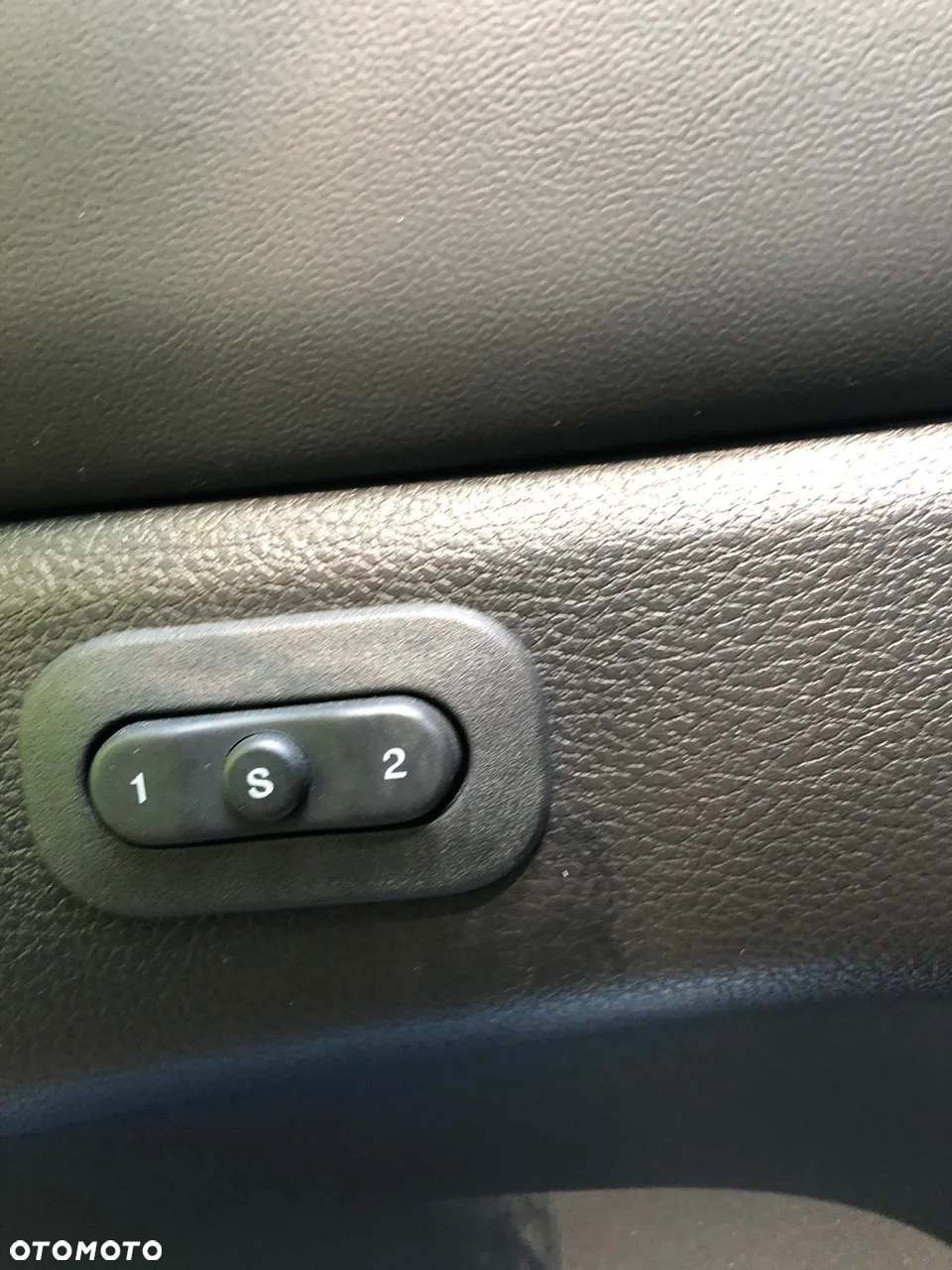 Jeep Grand Cherokee - 19