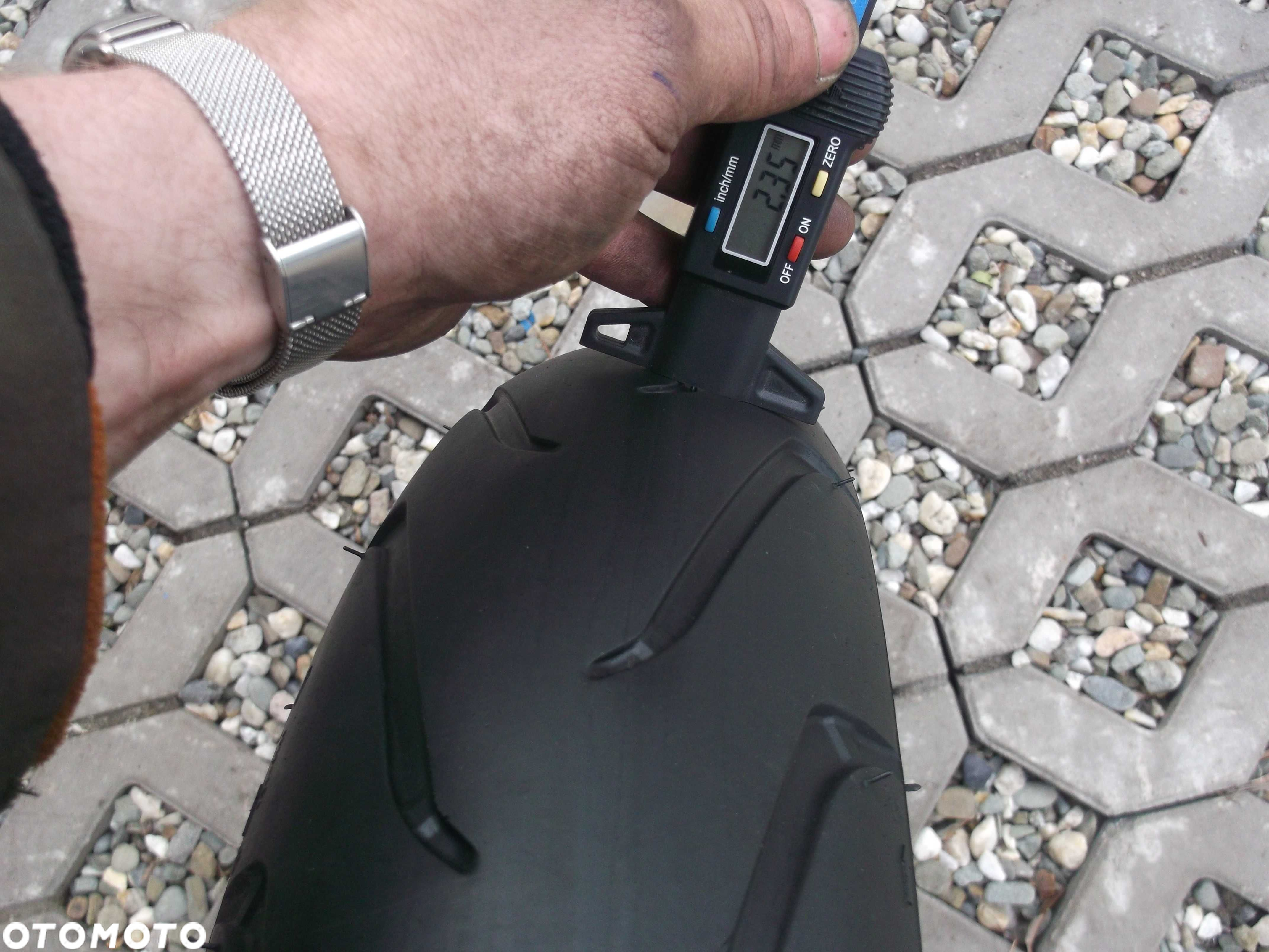 opona 120/70 ZR19 Michelin Scorcher 11 dot3018 Harley-Davidson 2,3mm - 4
