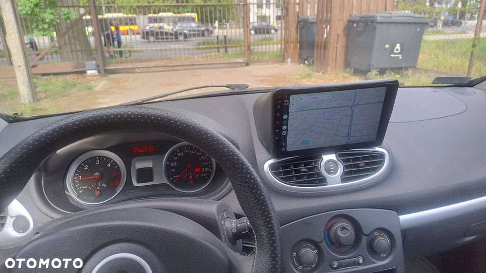 Renault Clio 1.5 dCi Alize - 9