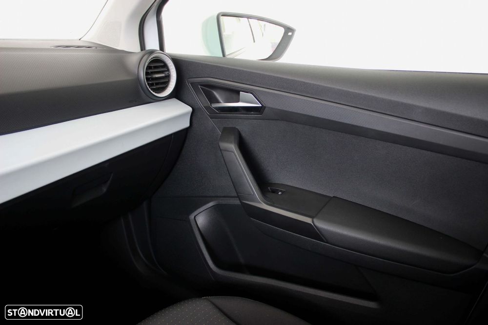 SEAT Arona 1.0 TSI Xperience DSG - 27