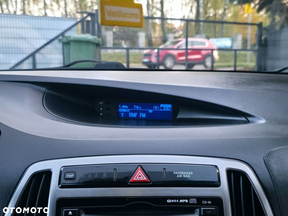 Hyundai i20 - 14