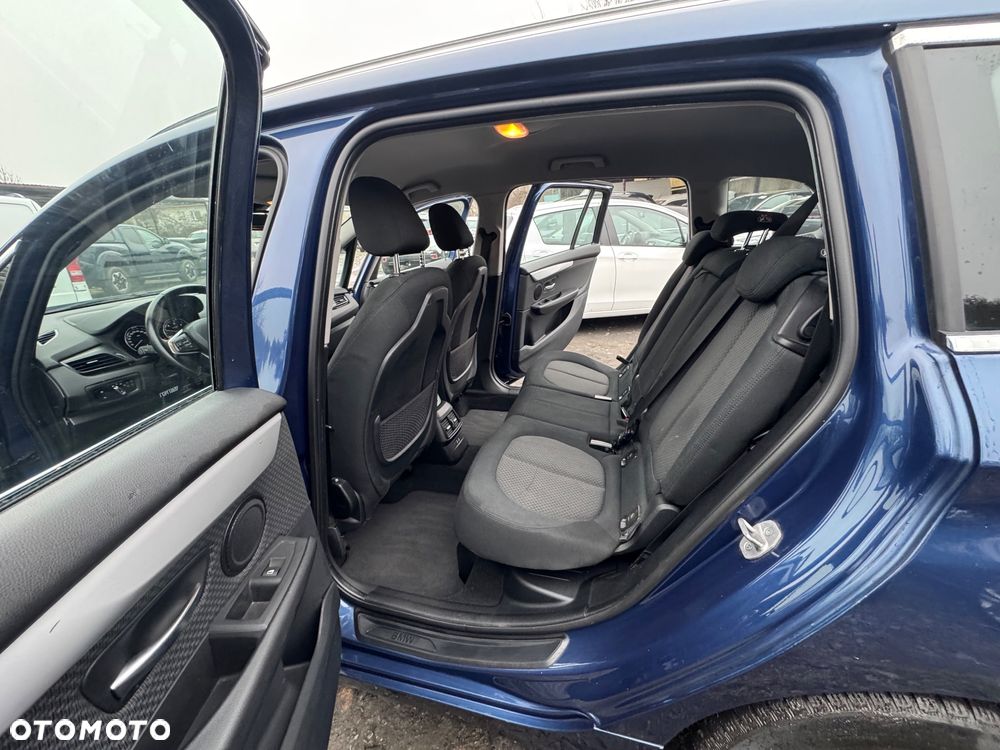 BMW Seria 2 216d GT Sport Line - 21