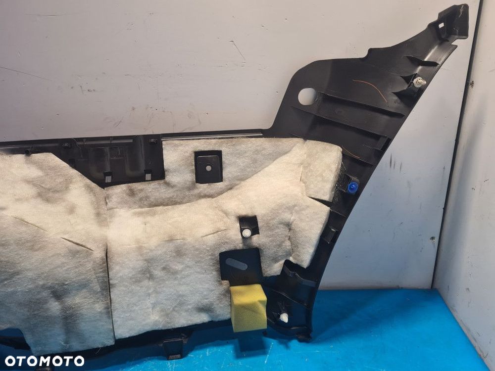 BOCZEK BAGAŻNIKA LEWY  SUBARU IMPREZA III GH - 4