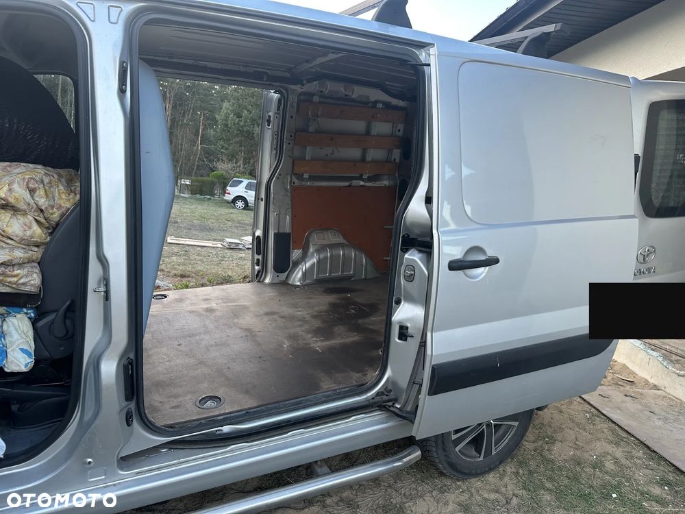 Toyota Proace - 13