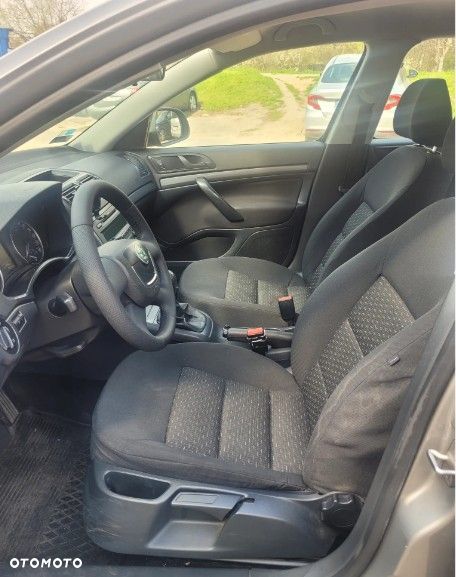 Skoda Octavia 1.2 TSI Ambiente - 11