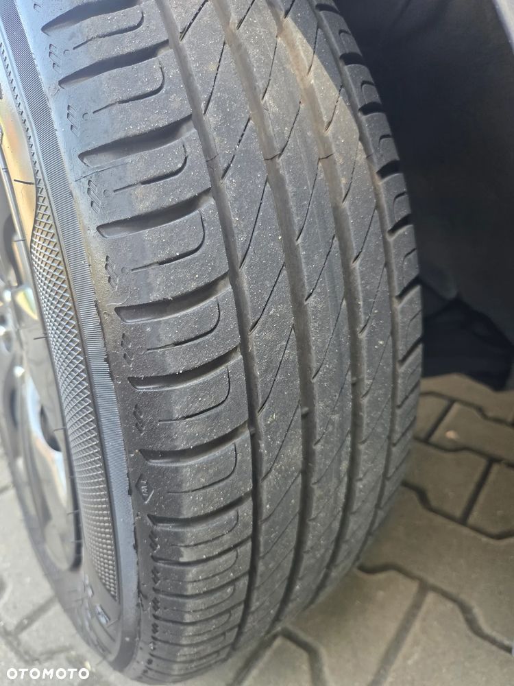 Hyundai i20 1.2 Fresh - 12