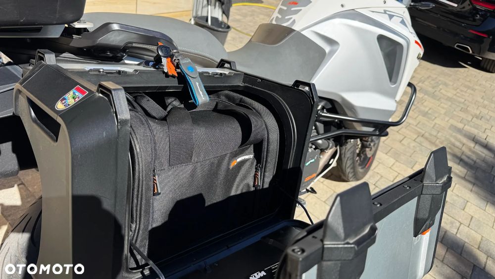 KTM Adventure - 15
