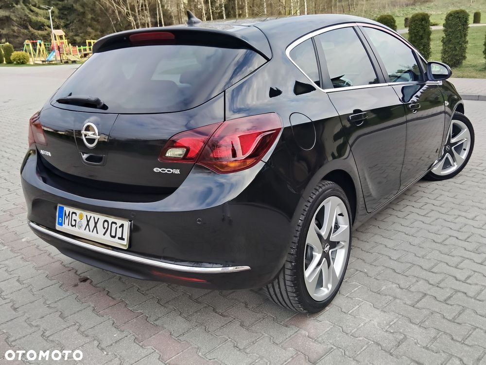 Opel Astra 1.6 Cosmo - 12