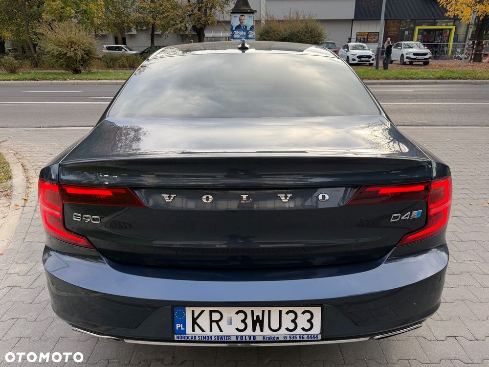 Volvo S90 - 11
