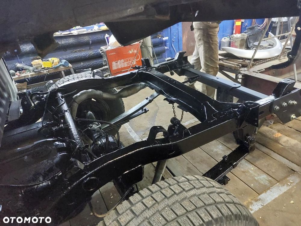 Mitsubishi L200 - 18